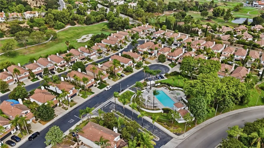 3633 Calle Jazmin Calabasas, CA 91302
