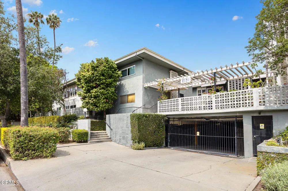 1520 Spruce Street #11 South Pasadena, CA 91030