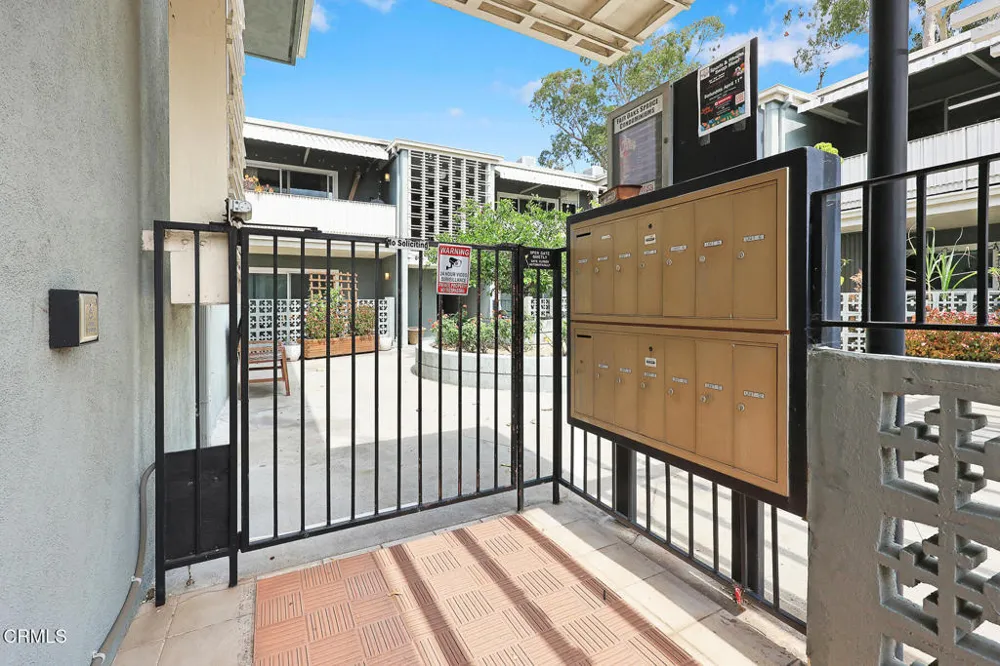 1520 Spruce Street #11 South Pasadena, CA 91030