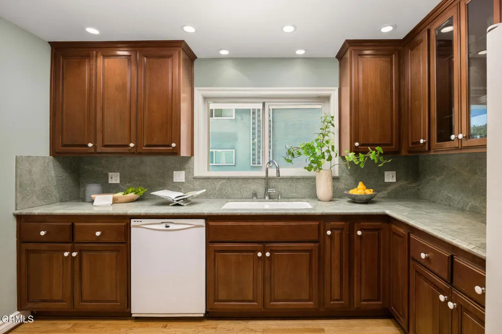 1520 Spruce Street #11 South Pasadena, CA 91030