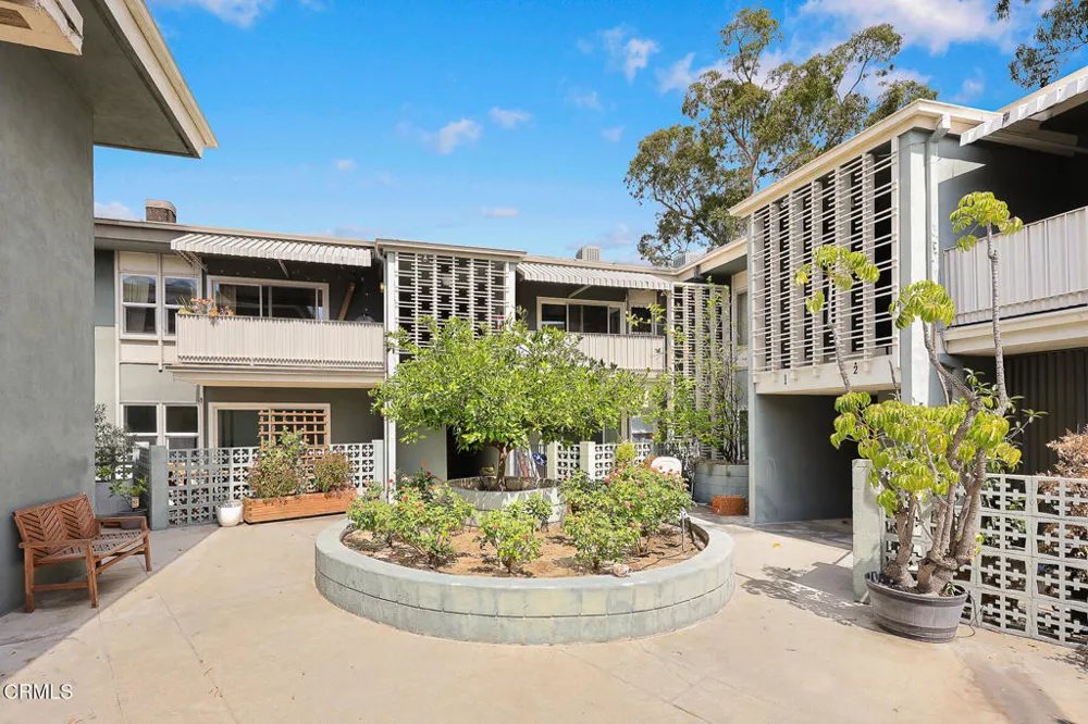 1520 Spruce Street #11 South Pasadena, CA 91030