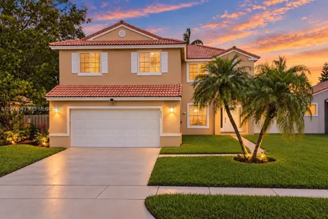 18961 NW 10th Ter