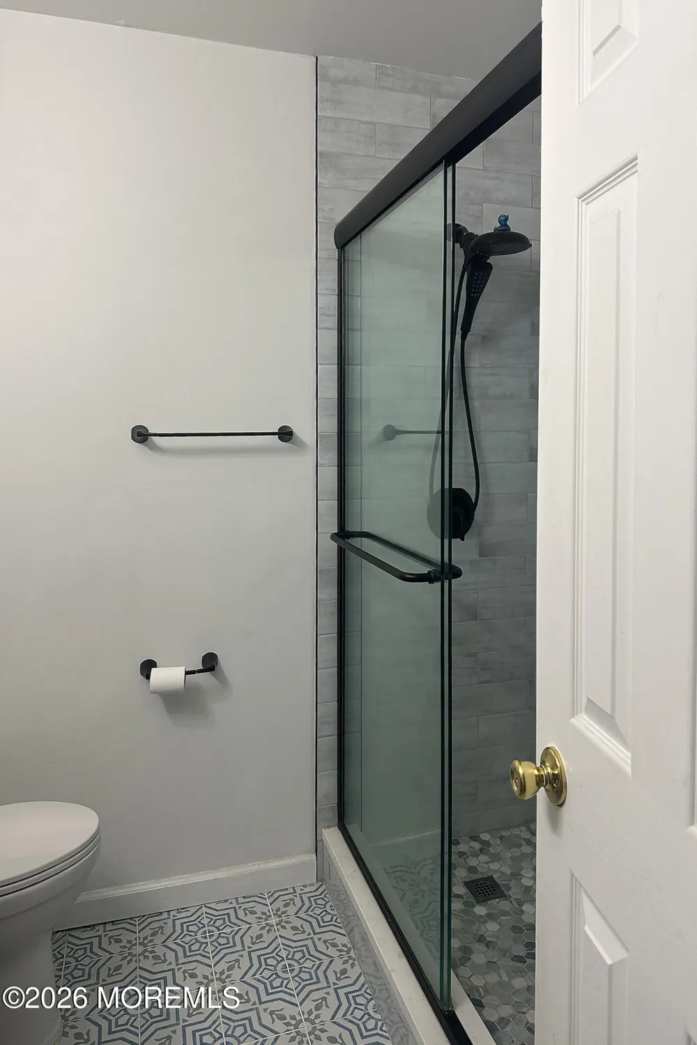 182 Bonaire Drive Toms River, NJ 08757