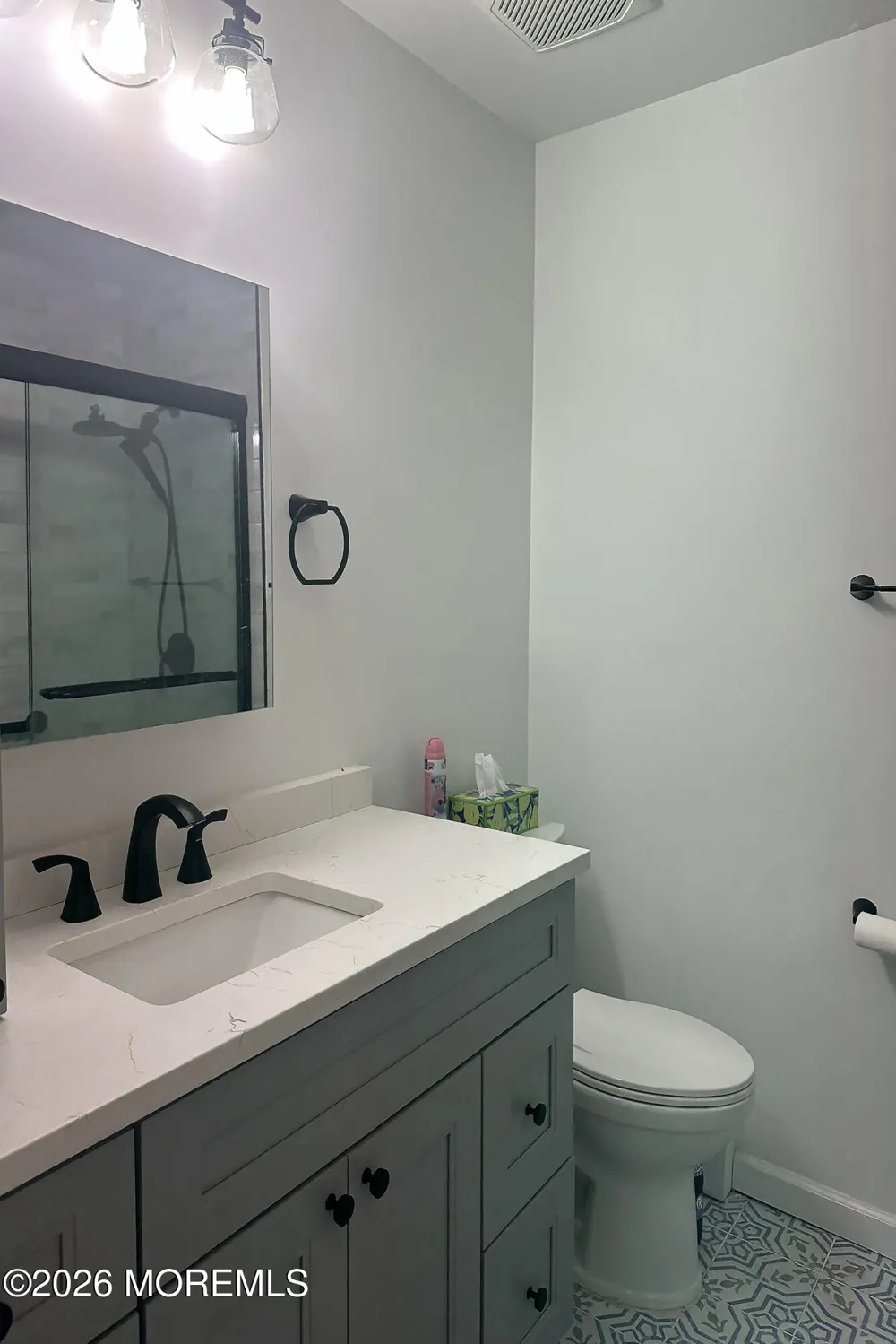 182 Bonaire Drive Toms River, NJ 08757