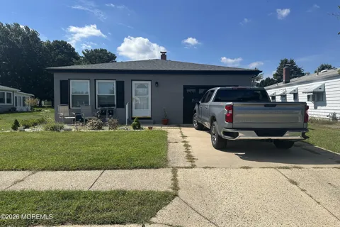 182 Bonaire Drive