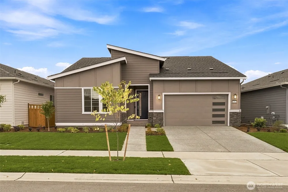 14817 205th Avenue Ct E #2561 Bonney Lake, WA 98391