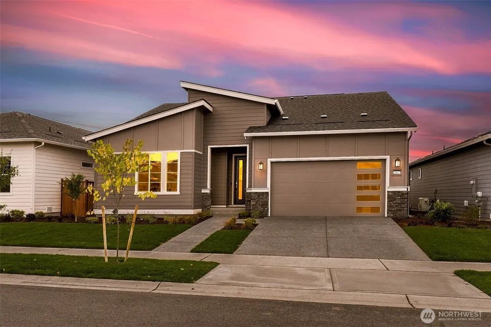 14817 205th Avenue Ct E #2561 Bonney Lake, WA 98391