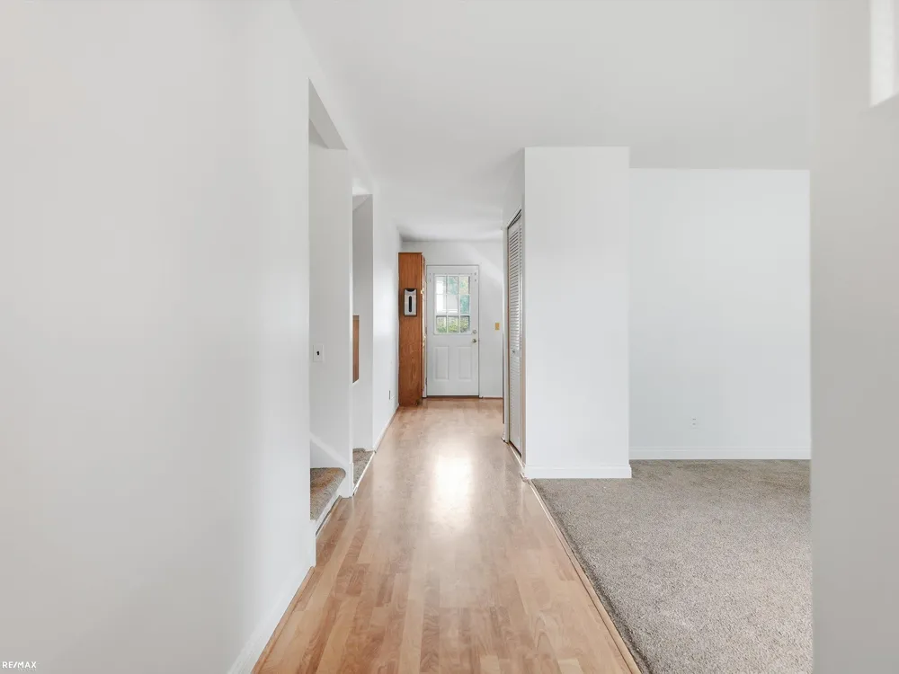 8744 Leslie Drive Sterling Heights City, MI 48314