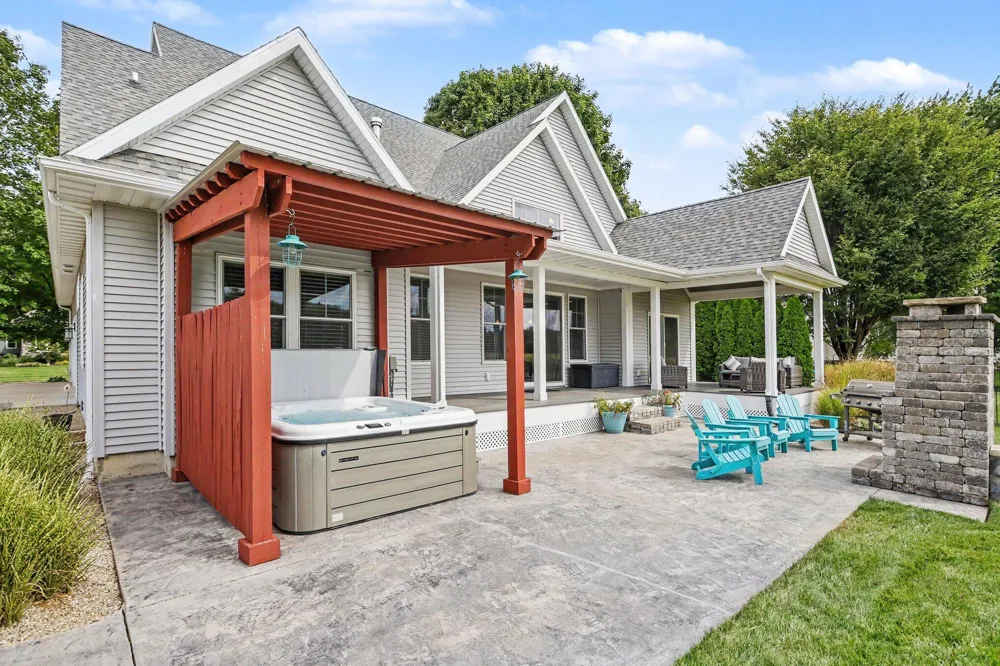1192 Forest Brook Drive Lincoln Charter Township, MI 49085