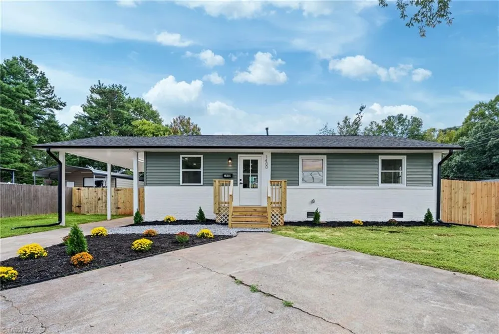 1400 E Sedgefield Drive Winston-Salem, NC 27127
