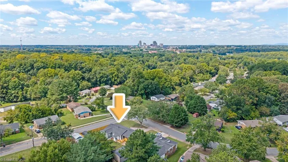 1400 E Sedgefield Drive Winston-Salem, NC 27127