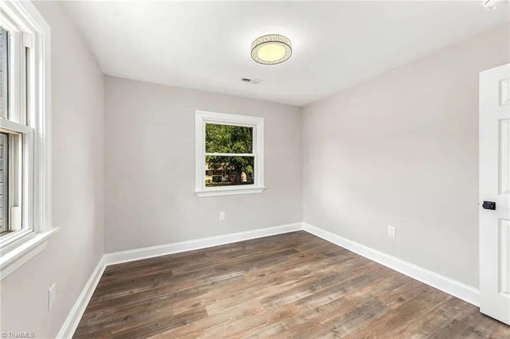 1400 E Sedgefield Drive Winston-Salem, NC 27127