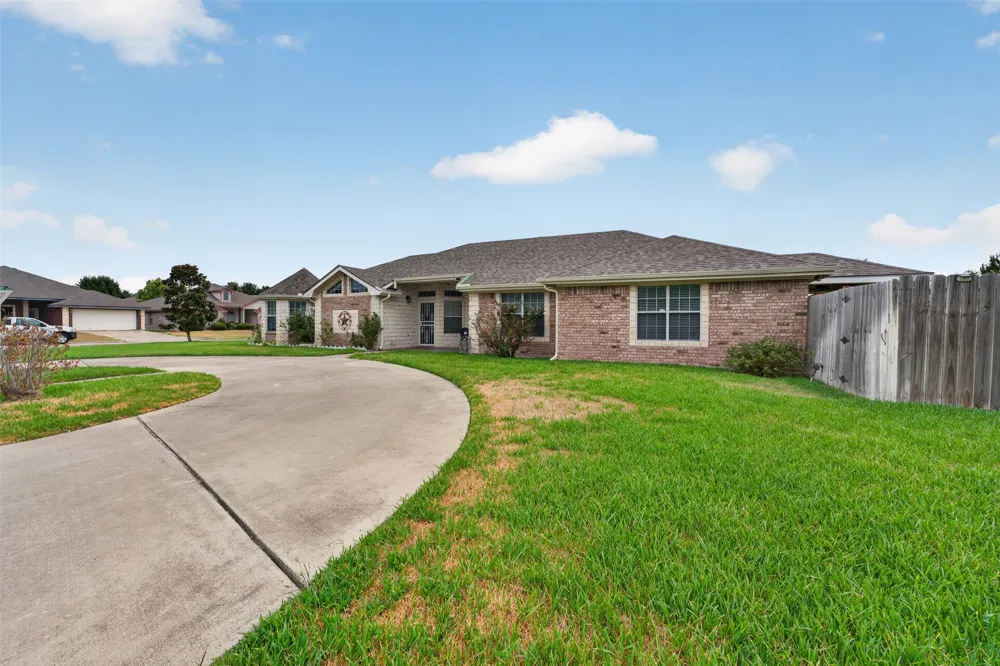 3000 Phoenix Drive Killeen, TX 76543