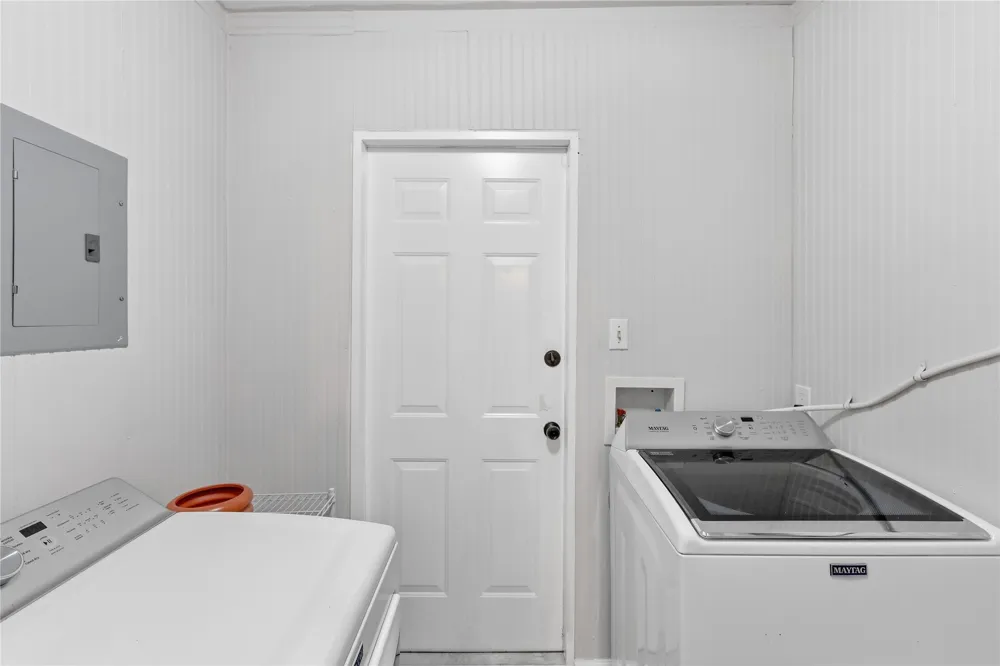 3206 Goodwin Avenue Austin, TX 78702