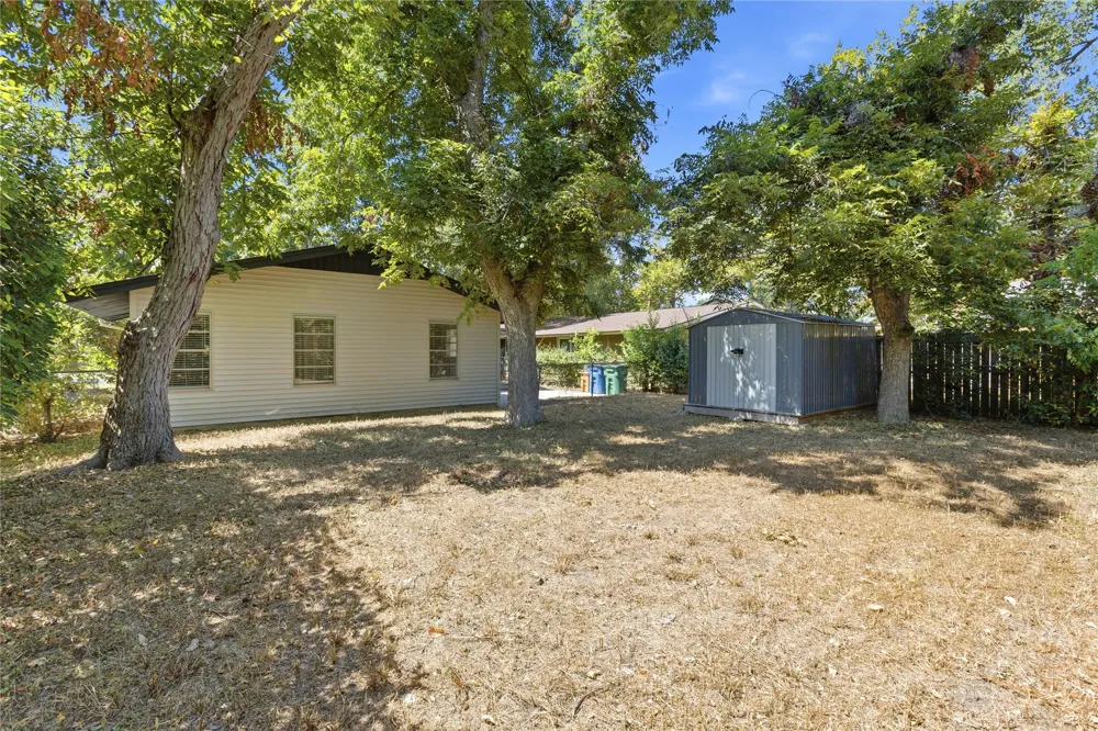3206 Goodwin Avenue Austin, TX 78702
