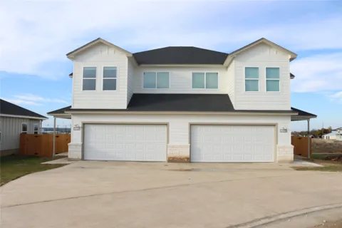 511 Whirlaway Drive #B