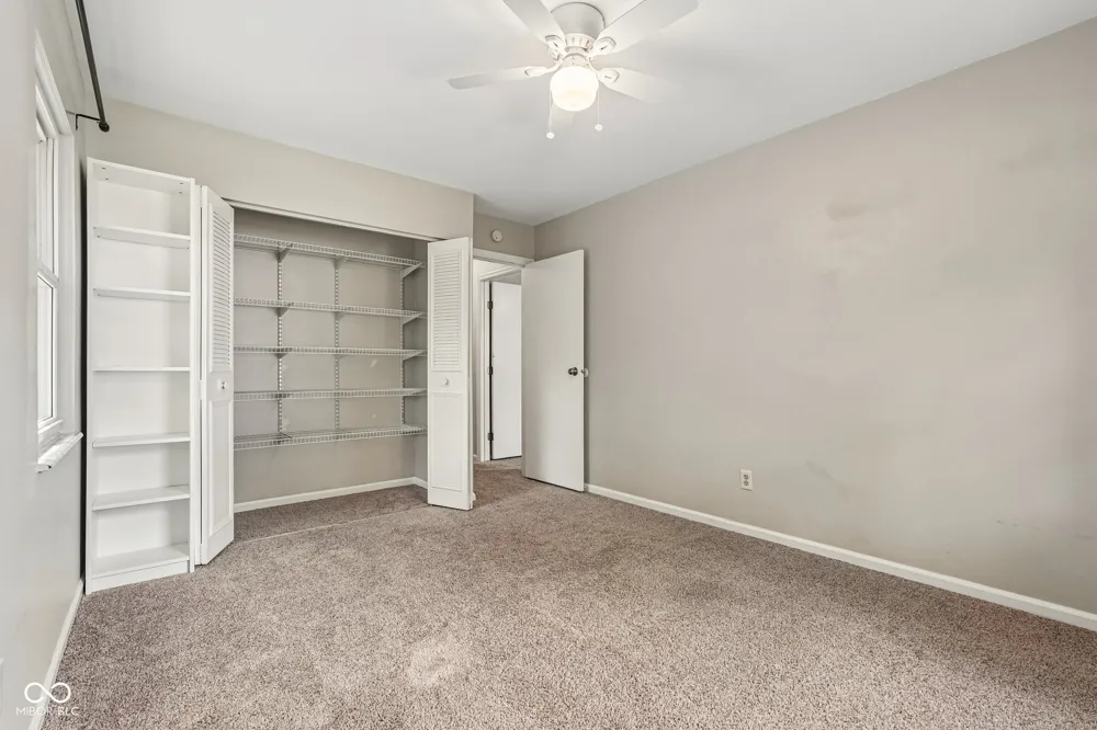 3962 Braddock Road Indianapolis, IN 46268