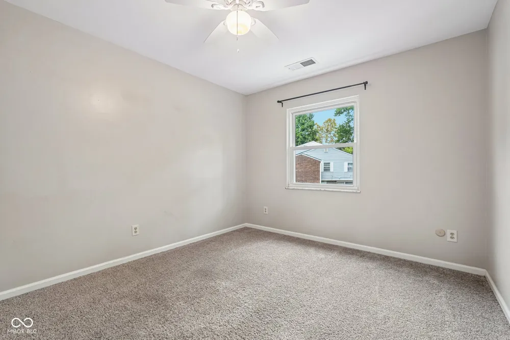 3962 Braddock Road Indianapolis, IN 46268