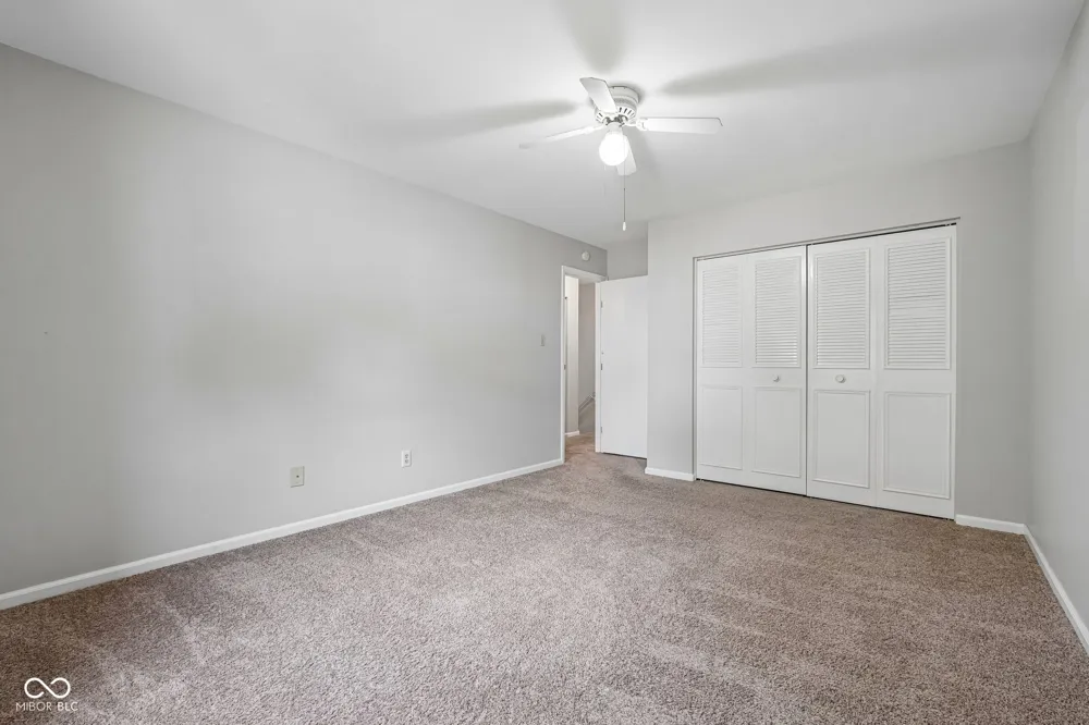 3962 Braddock Road Indianapolis, IN 46268