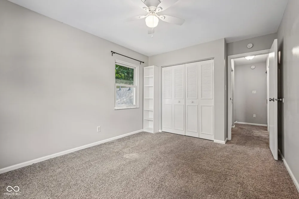 3962 Braddock Road Indianapolis, IN 46268