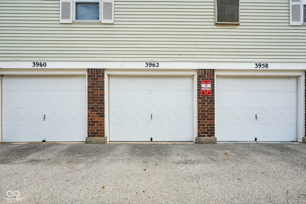 3962 Braddock Road Indianapolis, IN 46268