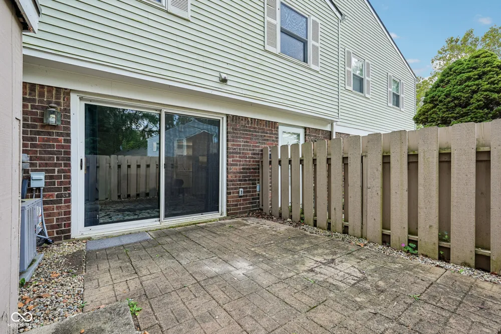3962 Braddock Road Indianapolis, IN 46268