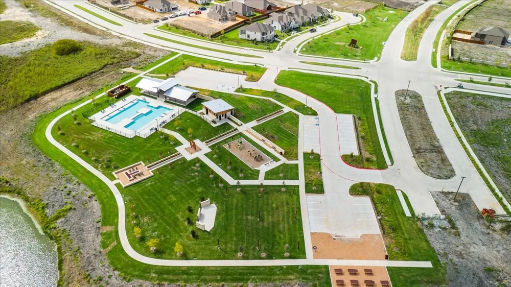 2114 Ozarks Court Forney, TX 75126