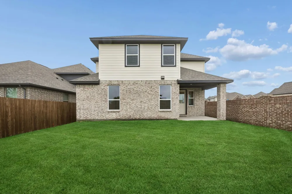 2114 Ozarks Court Forney, TX 75126