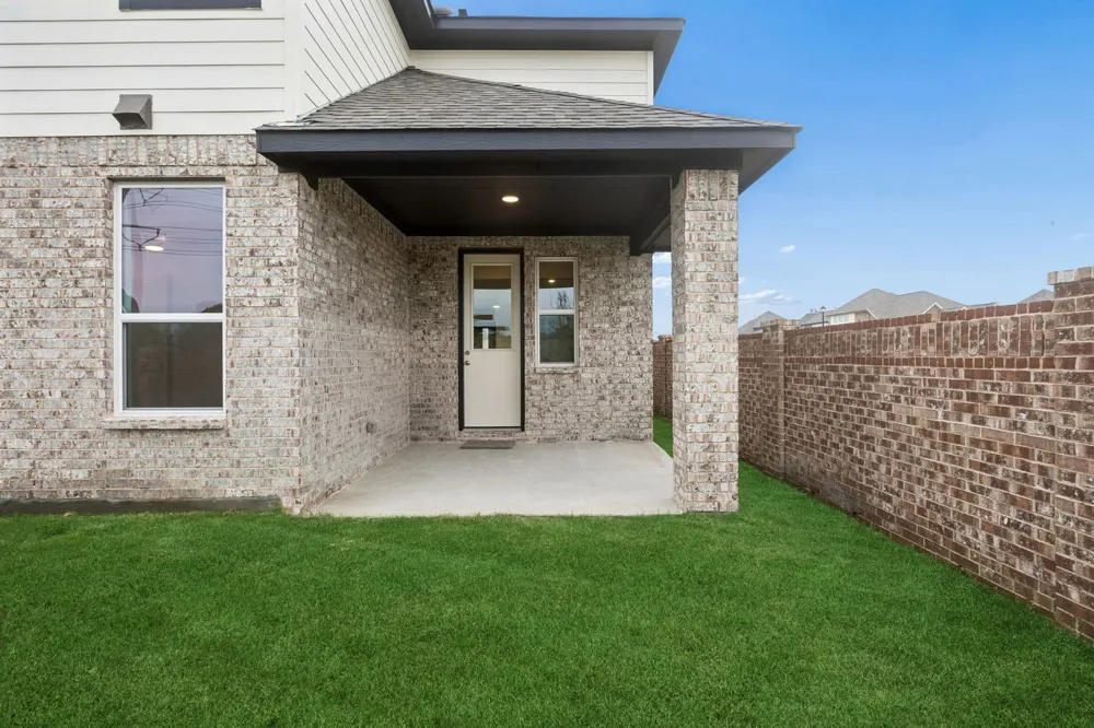 2114 Ozarks Court Forney, TX 75126