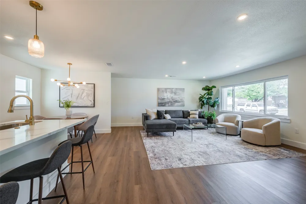10618 Cotillion Drive Dallas, TX 75228