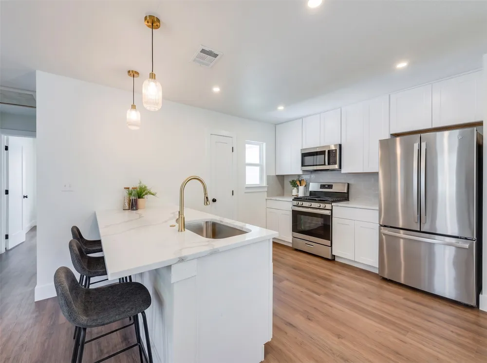 10618 Cotillion Drive Dallas, TX 75228