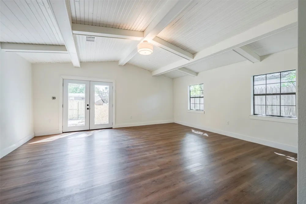 10618 Cotillion Drive Dallas, TX 75228