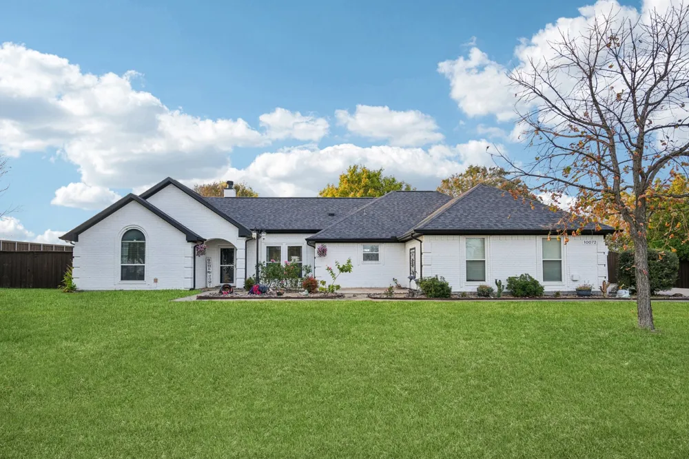 10072 Manor Way Forney, TX 75126