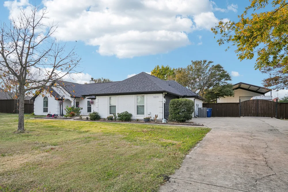 10072 Manor Way Forney, TX 75126