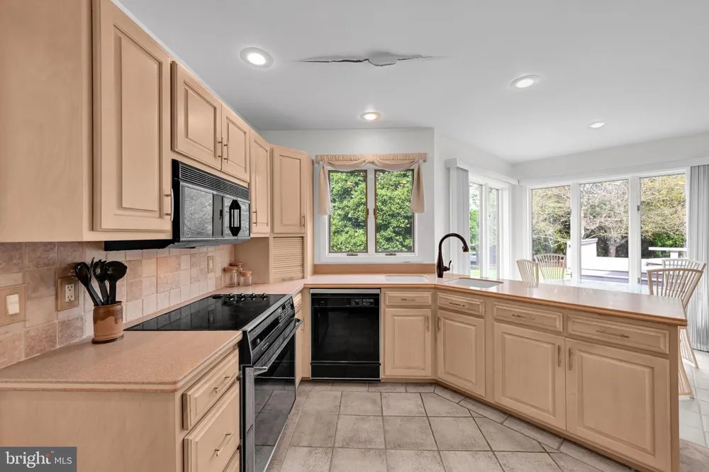 1345 JUNIPER Lebanon, PA 17042