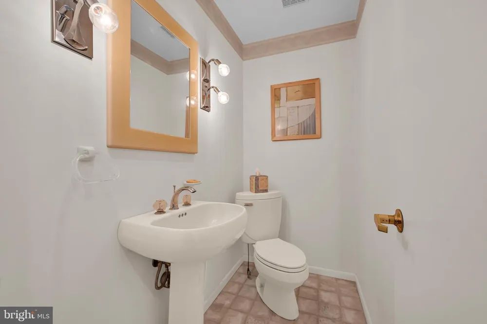 1345 JUNIPER Lebanon, PA 17042