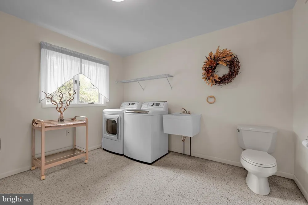 1345 JUNIPER Lebanon, PA 17042