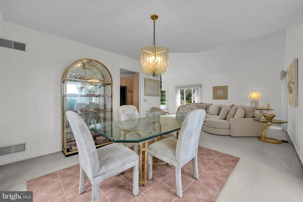 1345 JUNIPER Lebanon, PA 17042