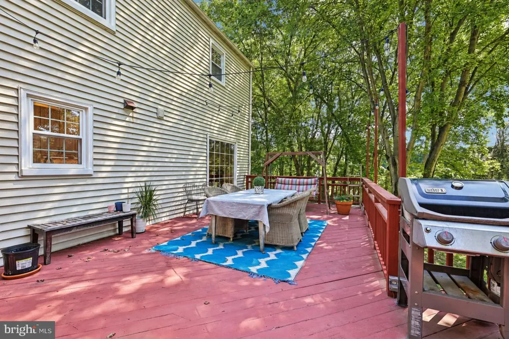 1360 SNOW MEADOW LANE Mclean, VA 22102
