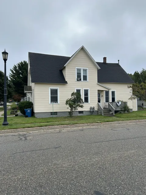 109 W Melendy Street