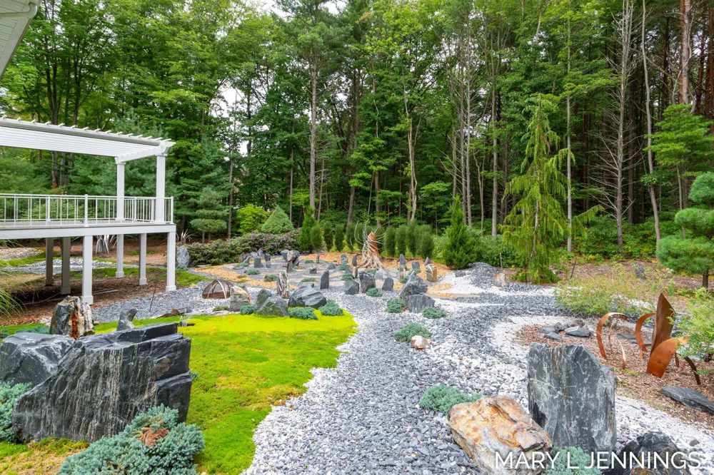 18624 Coventry Circle Spring Lake, MI 49456