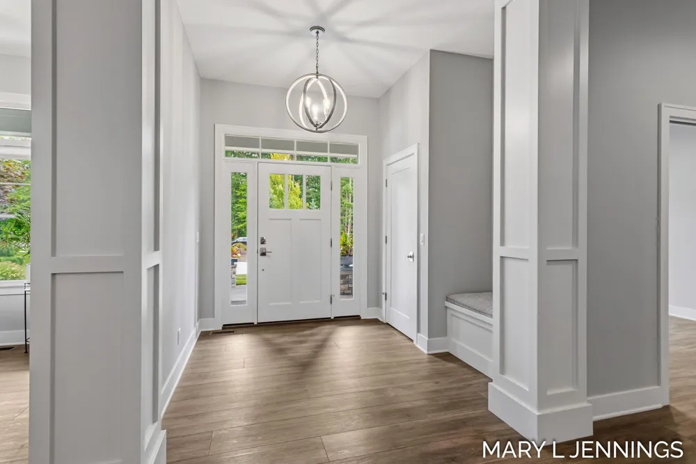 18624 Coventry Circle Spring Lake, MI 49456