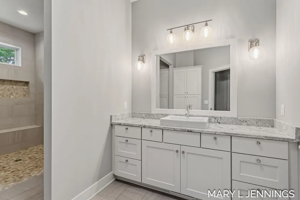 18624 Coventry Circle Spring Lake, MI 49456
