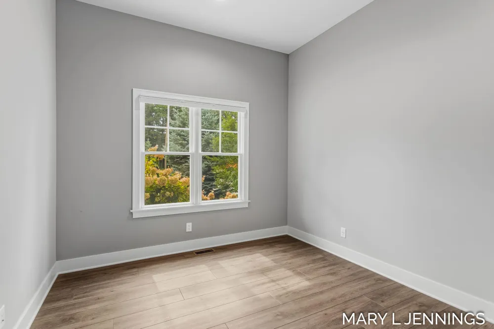 18624 Coventry Circle Spring Lake, MI 49456