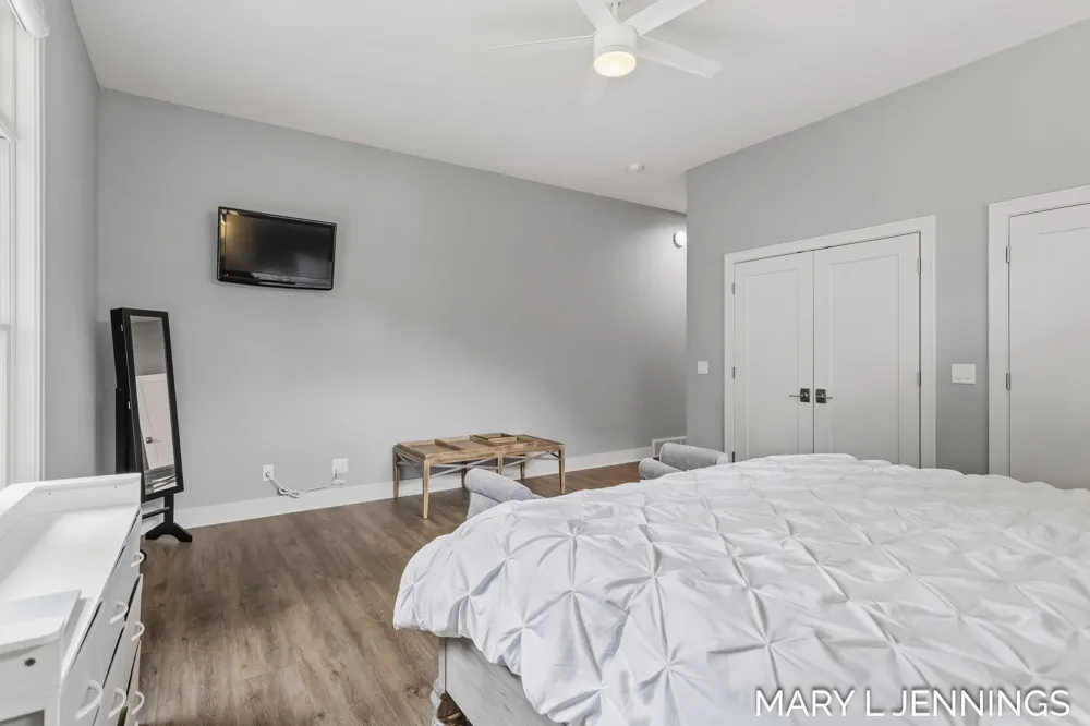 18624 Coventry Circle Spring Lake, MI 49456