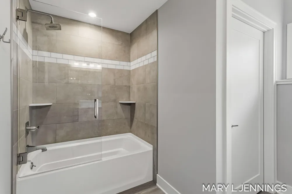 18624 Coventry Circle Spring Lake, MI 49456