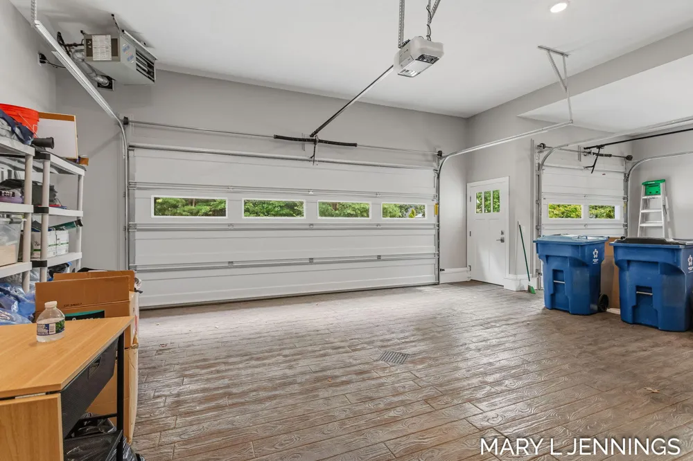 18624 Coventry Circle Spring Lake, MI 49456