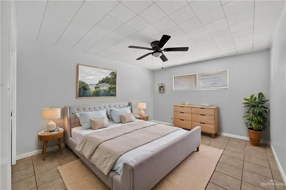1120 Valley View Drive #B7 Weslaco, TX 78596