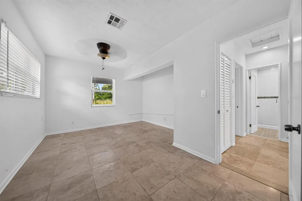 1605 NE 16th Avenue Fort Lauderdale, FL 33305