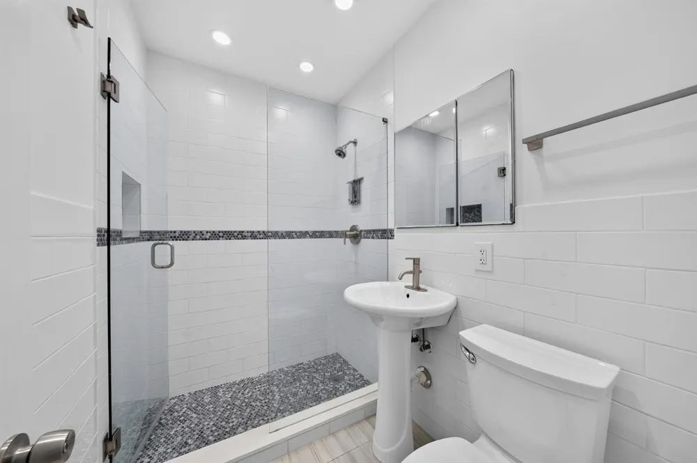 1605 NE 16th Avenue Fort Lauderdale, FL 33305